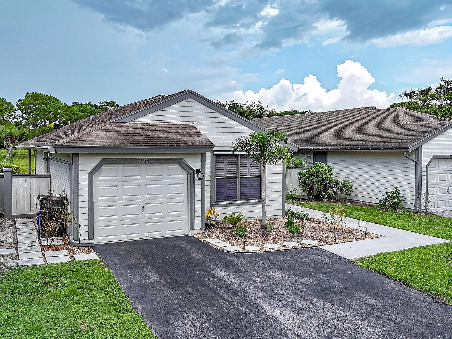 2 bed, 2.0 bath, 1231 sqft, $3,000 — Photo 3