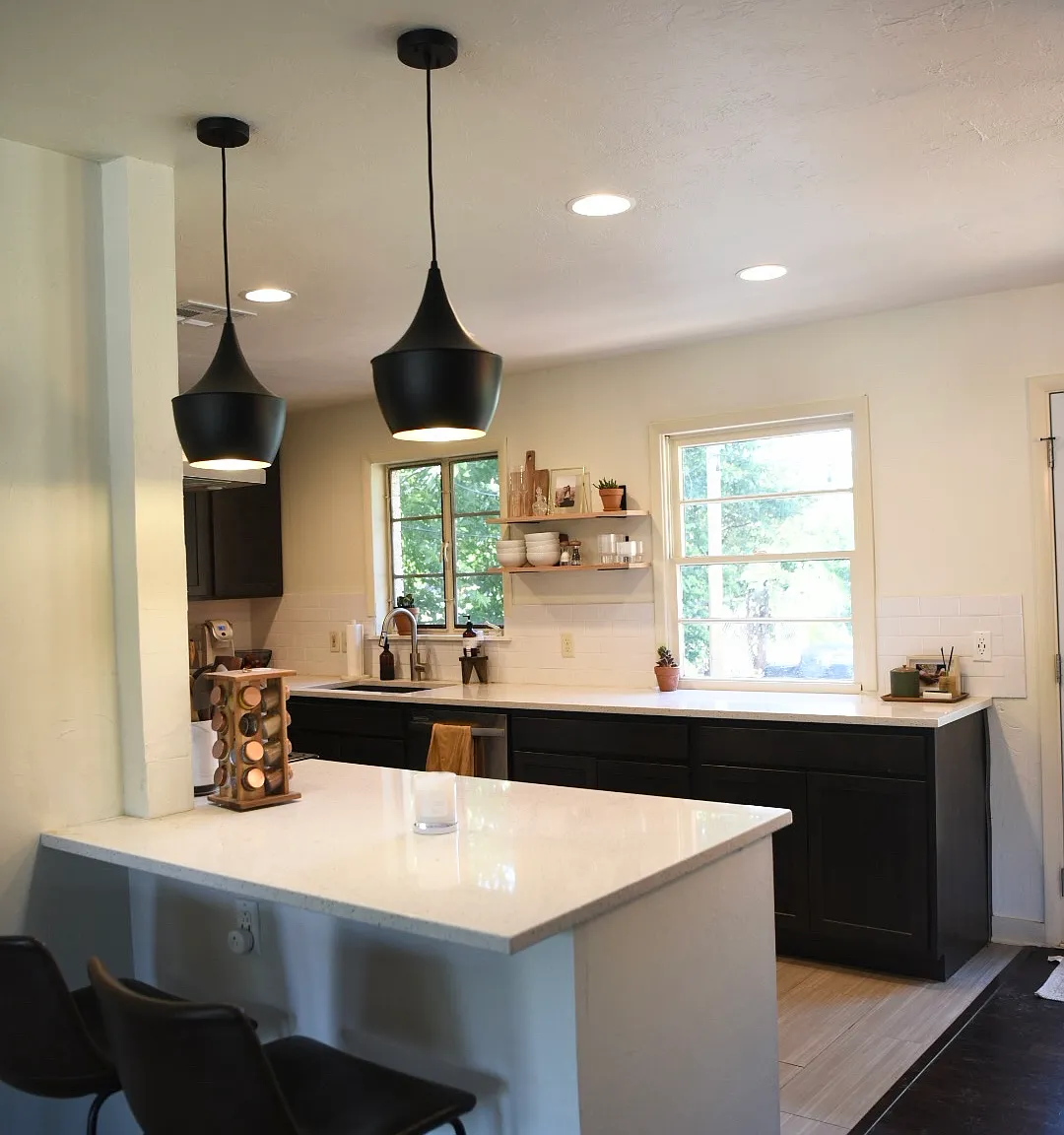 3 bed, 1176 sqft, $1,650 — Photo 3