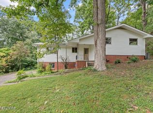 834 W Outer Dr, Oak Ridge, TN 37830