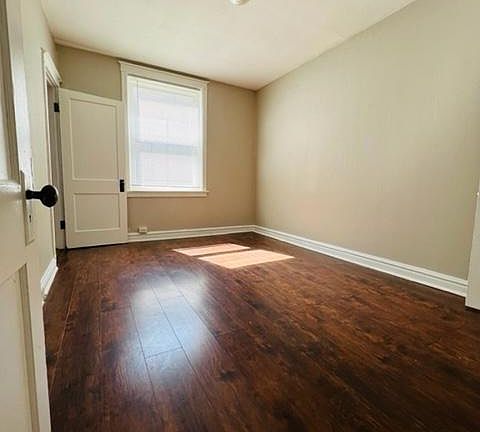 3rd image of 4055 Pennsylvania Ave APT 2N