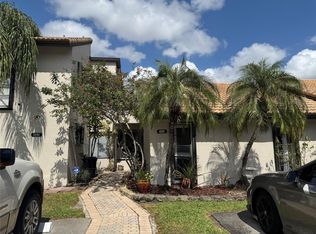 956 Mockingbird Ln APT 506, Plantation, FL 33324