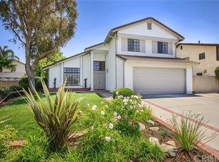 27962 Helton Dr, Santa Clarita, CA 91350