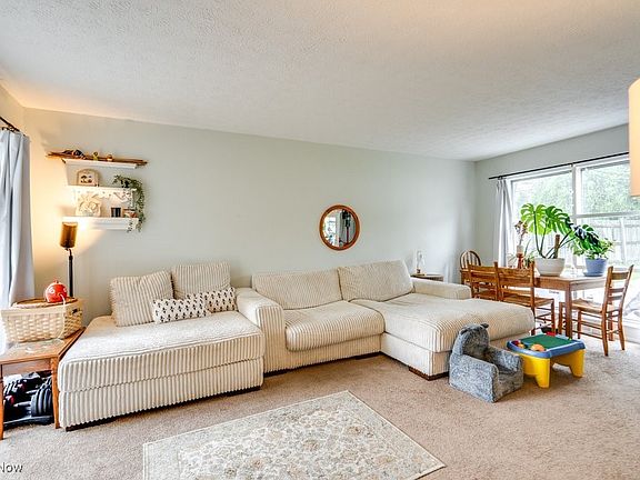 5th image of 9365 Manorford Dr