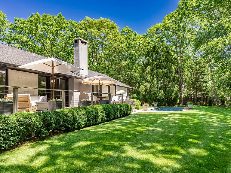 24 Lilla Ln — Photo 32