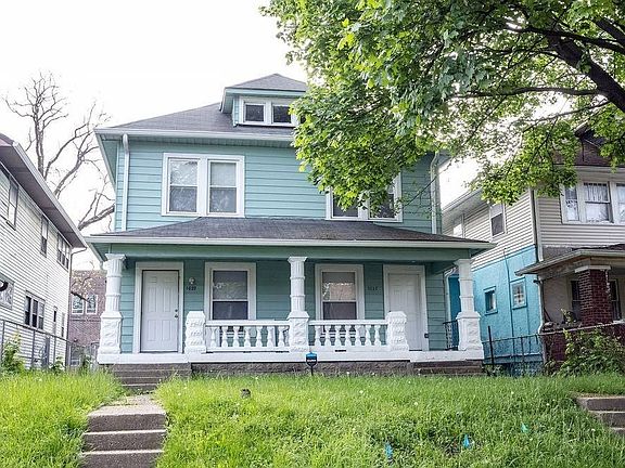 3rd image of 1029 N Parker Ave