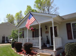 121 China Clay Rd, Stuarts Draft, VA 24477