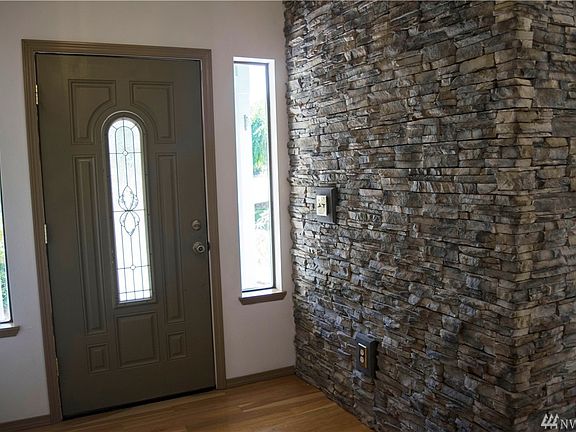 2nd image of 7006 Cameo Dr SW