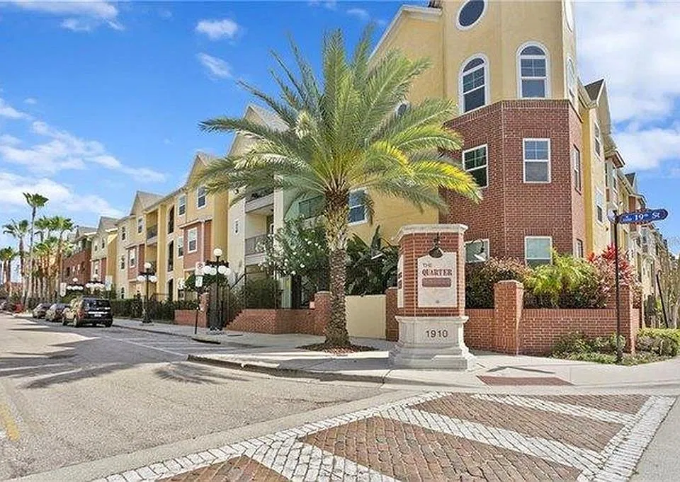1810 E Palm Ave #5202