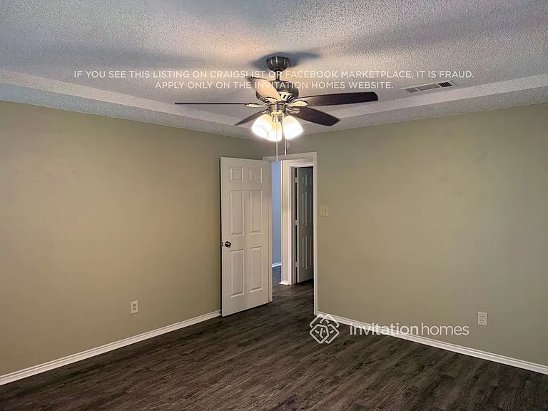 1517 Woodvale Dr — Photo 12