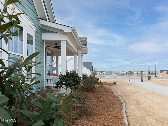 5th image of 4803 Waves Pointe