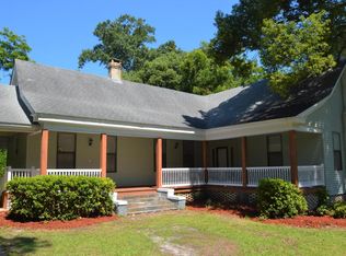 608 5th St, Chipley, FL 32428