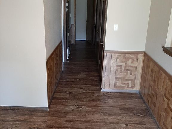 4th image of 2604 NW 46th Pl