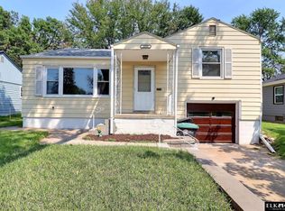 3709 N 60th St, Omaha, NE 68104