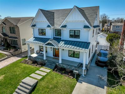 43 Pembrook Drive, Mineola, NY, 11501