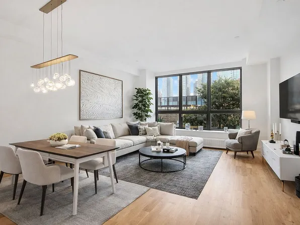 2-17 51st Ave #207, Long Island City, NY 11101