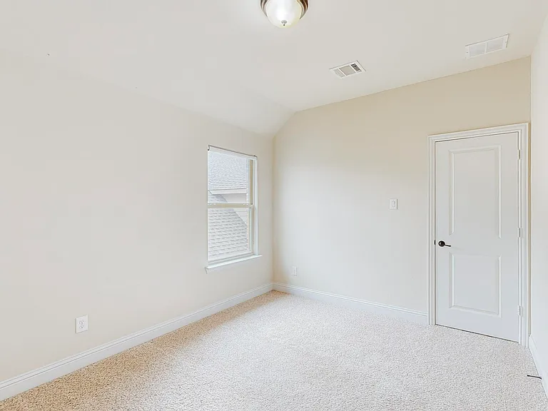 8812 Denstone Dr — Photo 53