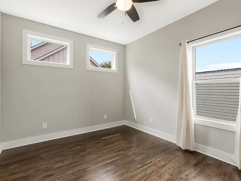 938A Spain Ave — Photo 7