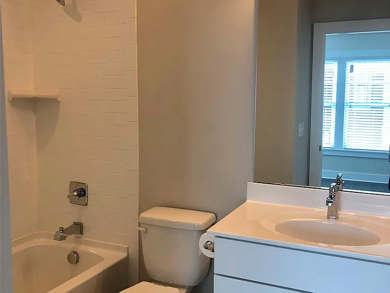 1218 Macomb Pl — Photo 17