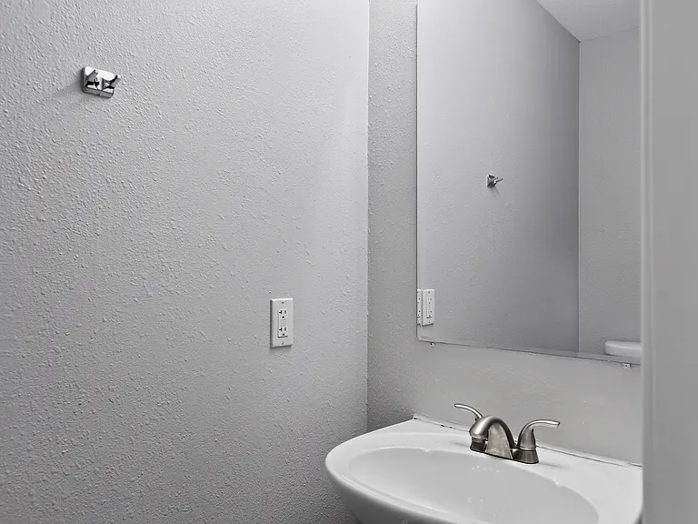 2740 Windswept Ln — Photo 23