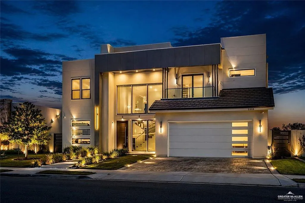 4 bed, 4.5 bath, 2767 sqft, $3,700 — Photo 2