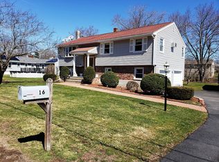 16 Rena Ave, Salem, NH 03079