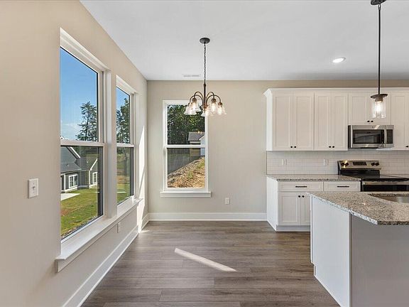 5th image of 5216 Norah Pl NW