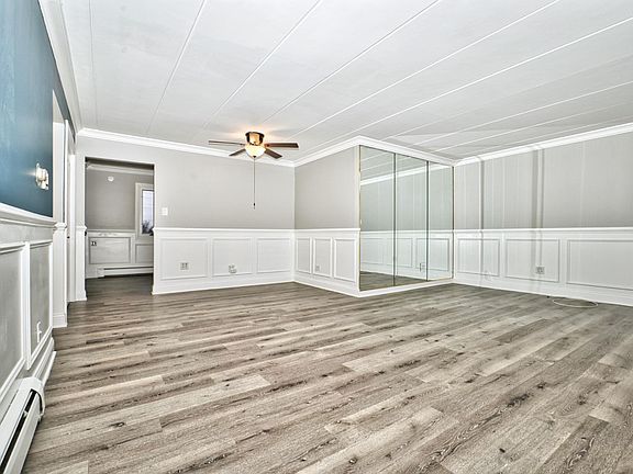 4th image of 9016 W 140th St