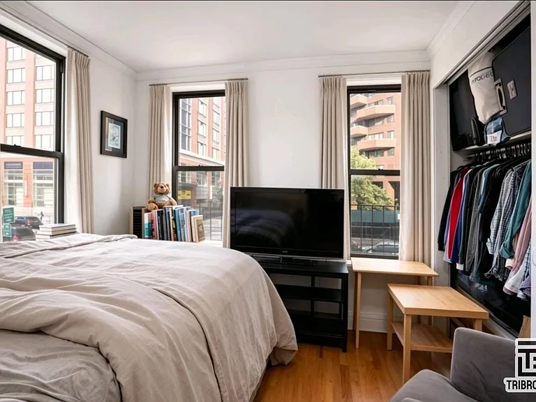 346 E 110th St #2C — Photo 2