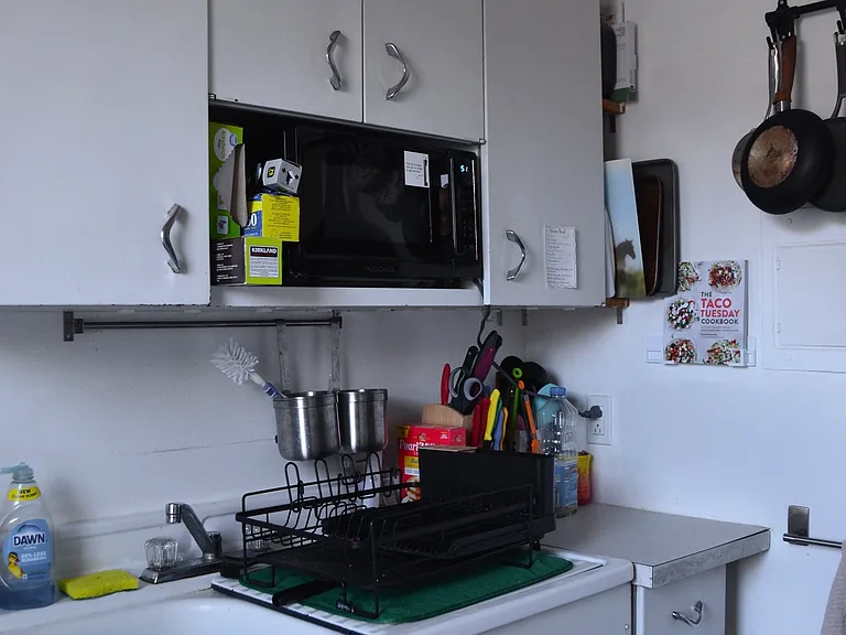 192 Foster St #3B — Photo 11