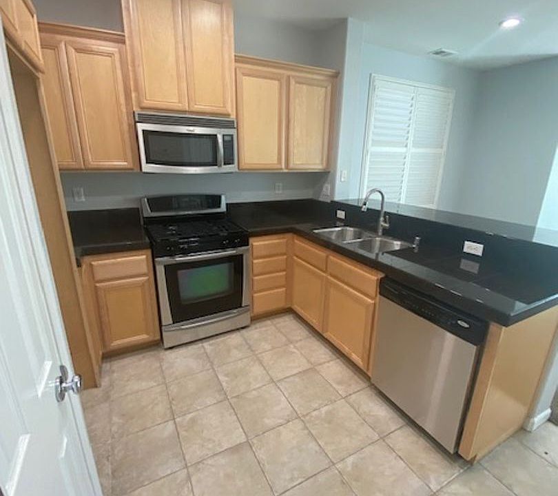 1st image of 8876 Cortina Cir