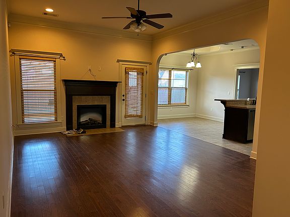 2nd image of 11417 Magnolia Wood Ave
