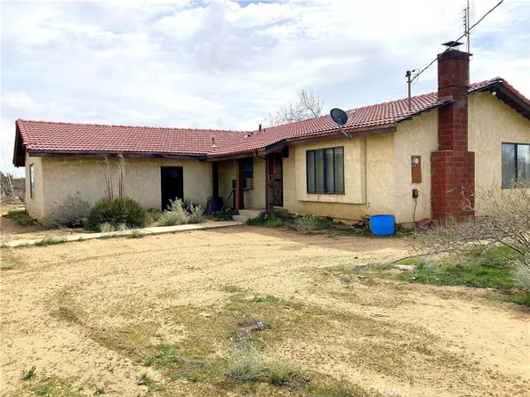 11727 Ranchero Rd, Oak Hills, CA 92344