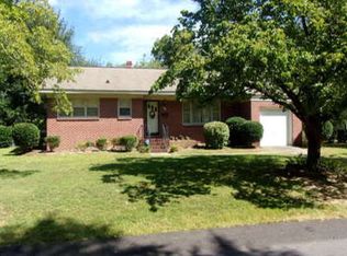 56 Georgia Ave, Barnwell, SC 29812