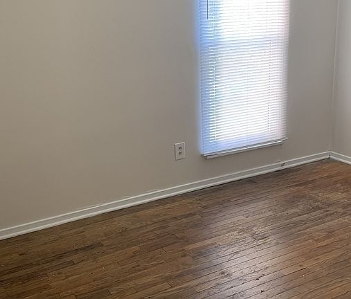 5th image of 1808 S Breiel Blvd #1808