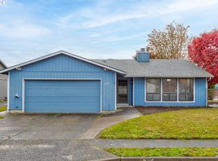 2795 NE Juniper Ct, Gresham, OR 97030