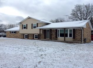 1573 Wagon Wheel Ln, Grand Blanc, MI 48439