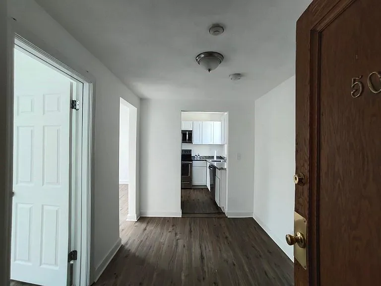 1411 Commonwealth Ave #501 — Photo 2