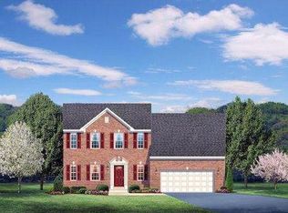 19 Hanover Pl, Hamilton, OH 45013