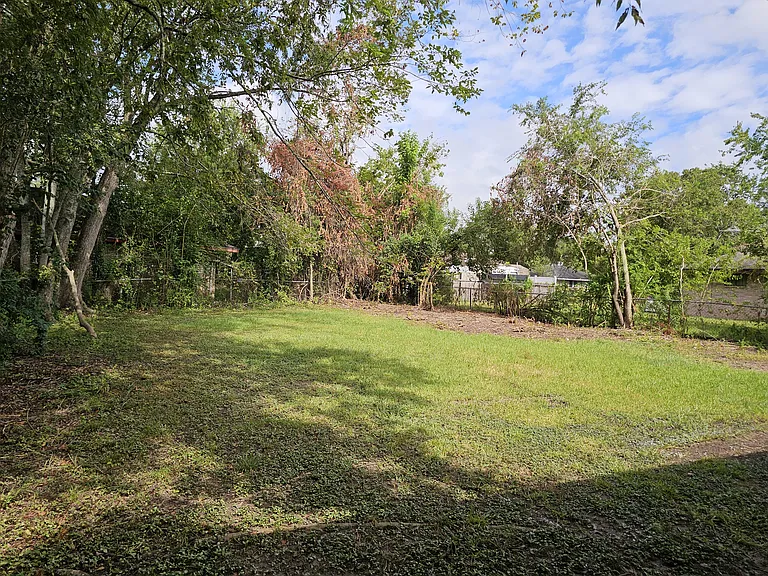 11023 Linvale Dr — Photo 14