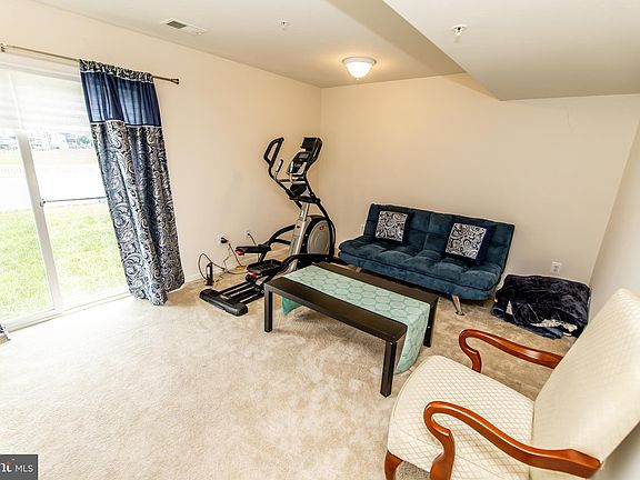 5th image of 7636 Town View Dr