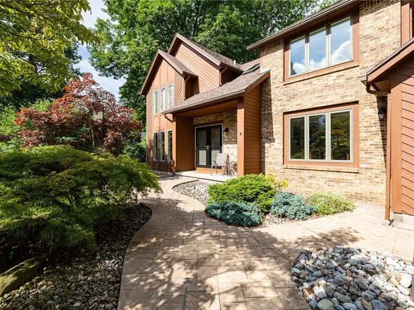 340 Andiron Ln, Rochester, NY 14612