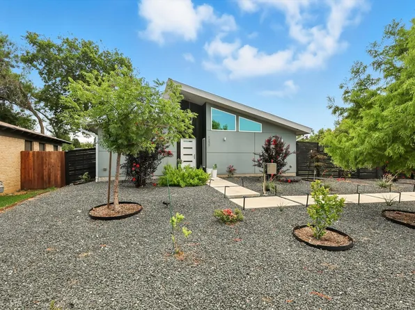 1237 Bellaire Dr, Grapevine, TX 76051