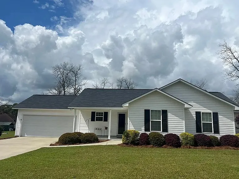 166 Meadow Ln — Photo 1