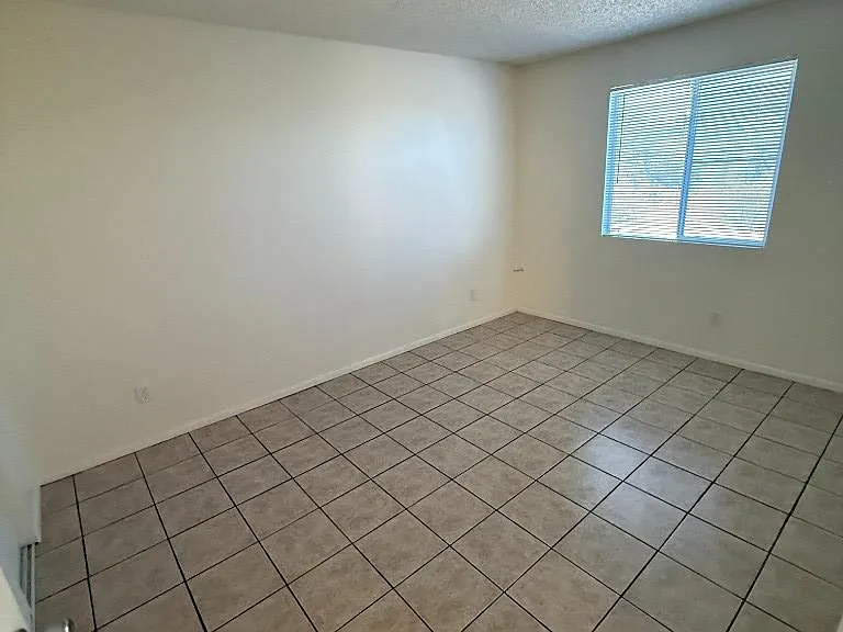 508 N Scott Ave #1 — Photo 8