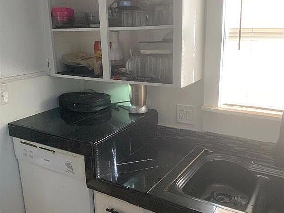 3rd image of 2413 Avenue E