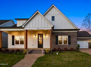 1244 Creekside Ln, Hernando, MS 38632