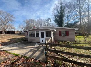 1355 Cudd Dr, Chesnee, SC 29323