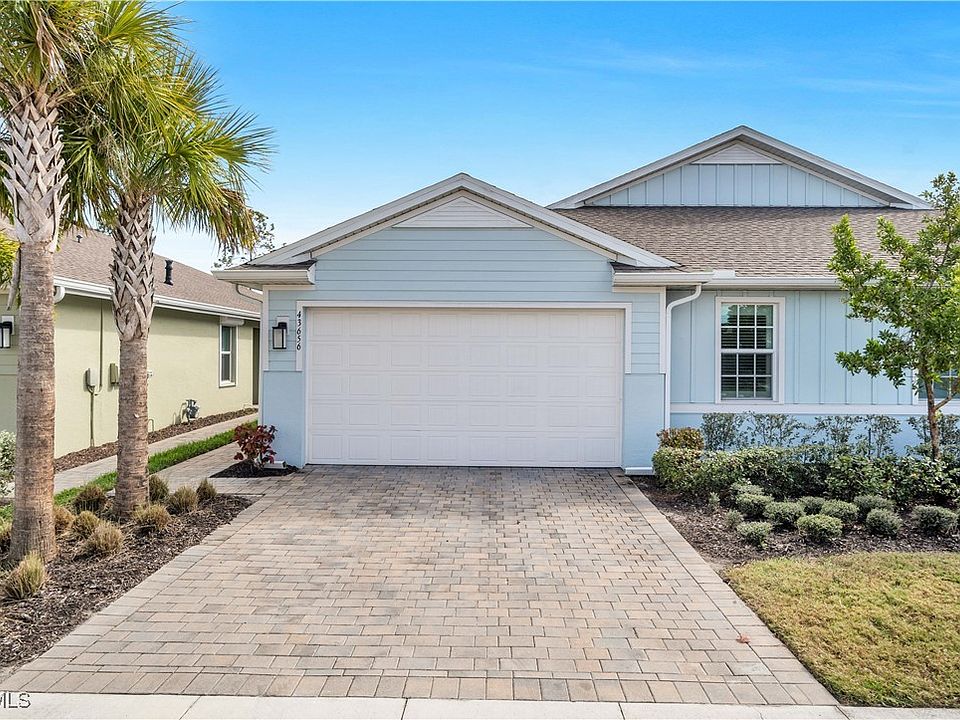 1st image of 43656 Sparrow Dr