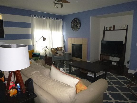 4th image of 130 Candela Cir