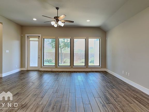 2nd image of 152 Reagan Dr